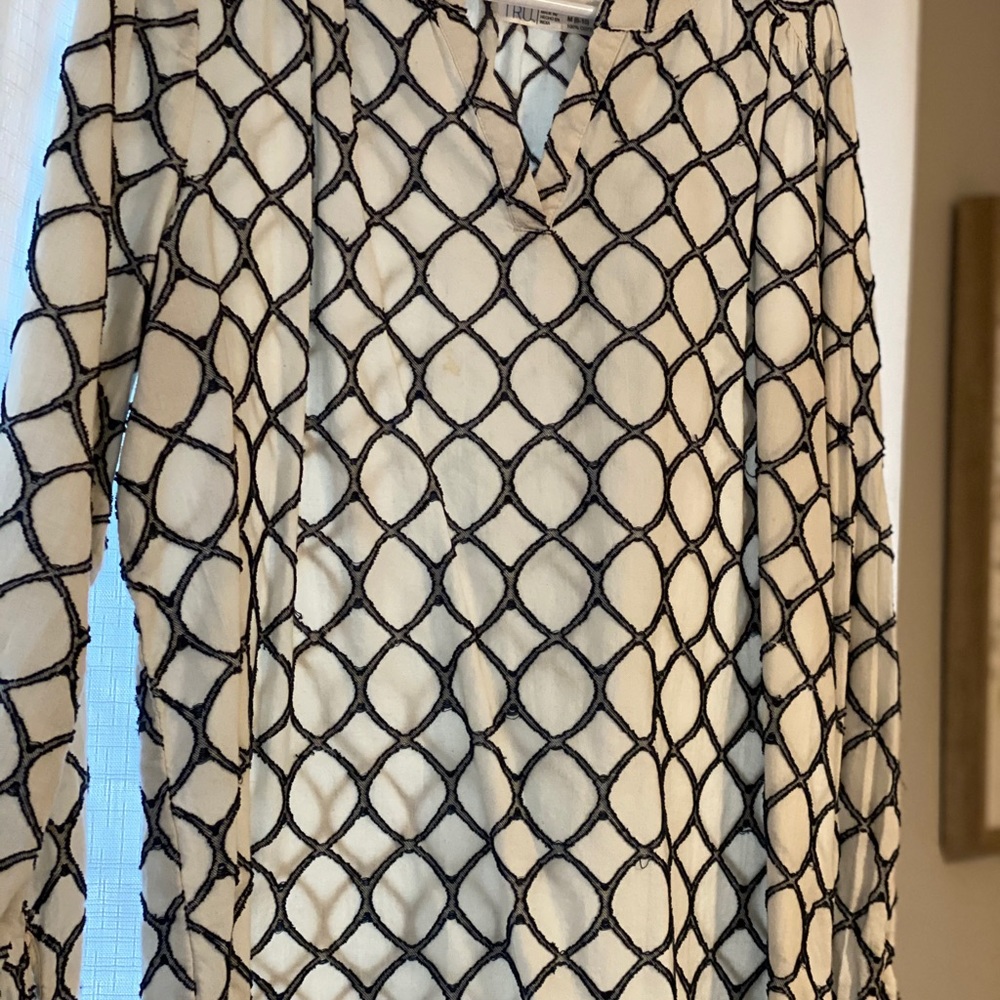 Women’s blouse